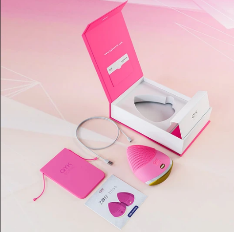 Zoe Bliss Skin Scrubber Hot Pink